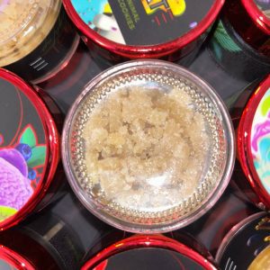 Luminate live resin extracts